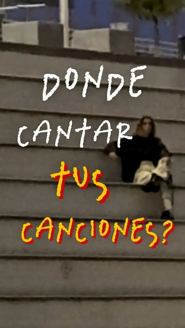 S’han acabat les vacances ☀️🕶️
Si tens ganes de pujar a l’escenari, estàs de sort! 🍀 Perquè el dimecres vinent torna el micro obert setmanal de Rodautors a @newfizz_ 🎙️
Vols participar? Envia’ns un DM 📨💛
🎭 @albafmir
📹 @nunn0y
🪄 @juliooponcee
#MicroAbierto #Cantautores #Cantautoras #Rodautors #MusicaEnVivo #MusicaIndependiente #ArtistasEmergentes #ComunidadMusical #CancionDeAutor #TalentoLocal #MusicaOriginal #EscenaIndependiente #MusicaBarcelona #CulturaViva #directo